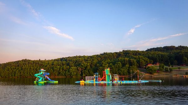 Été rafraîchissant : choisissez votre camping parc aquatique !